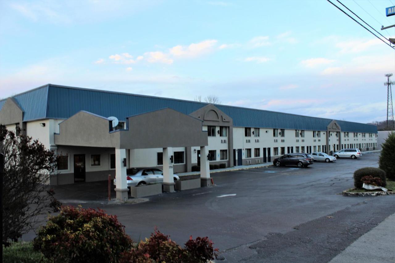 Airport Inn - Чатануга Екстериор снимка